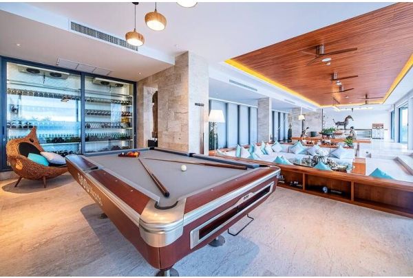 gr8 billiards competition standard pool table in nice villa settings