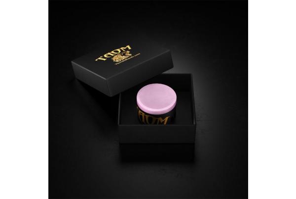 Taom Billiards launches limited edition Pink Pyro Chalk