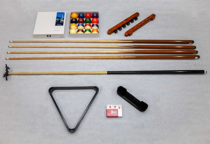 standard accessories set